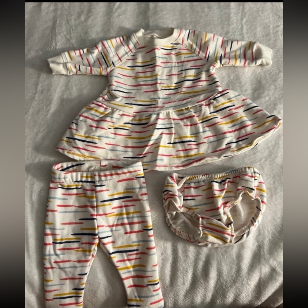 Like New Striped Baby Outfit Size 0-3M